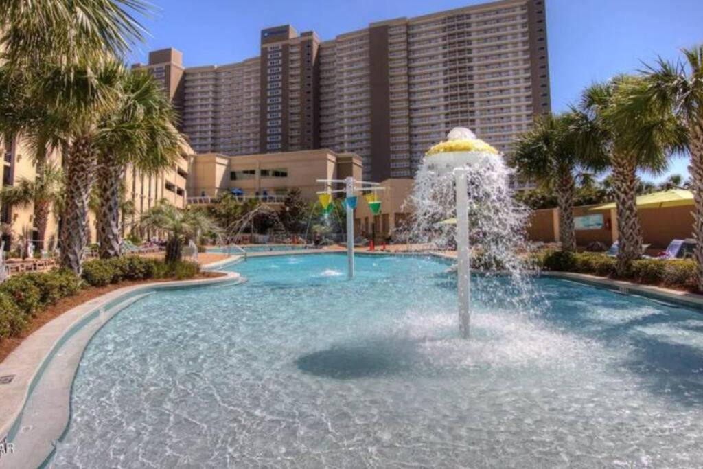 Beautiful Beachfront Paradise! Emerald Beach Resort Panama City Beach Exterior photo
