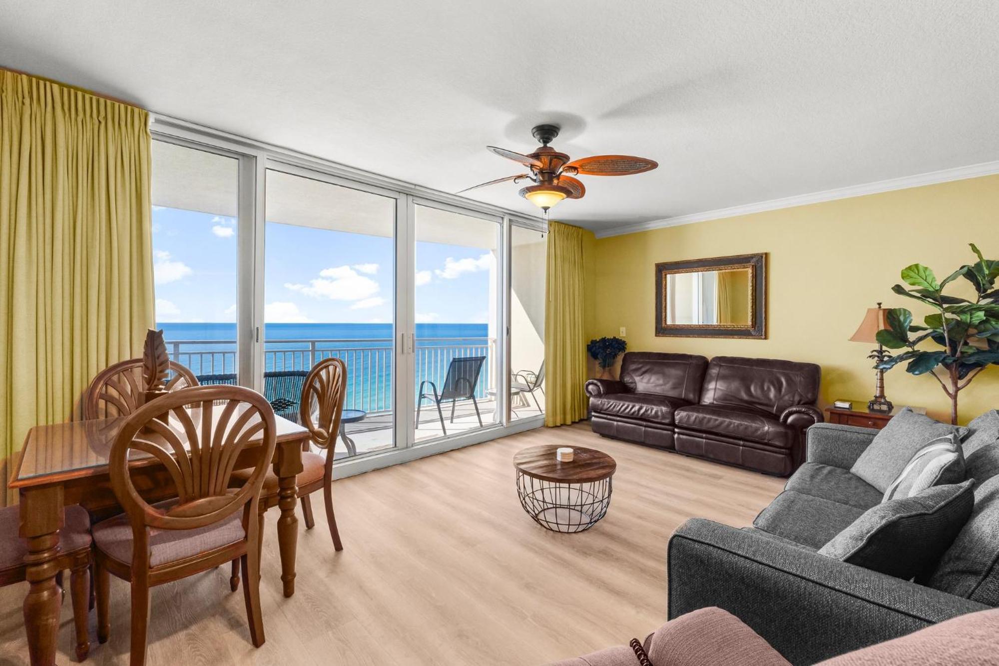 Beautiful Beachfront Paradise! Emerald Beach Resort Panama City Beach Exterior photo